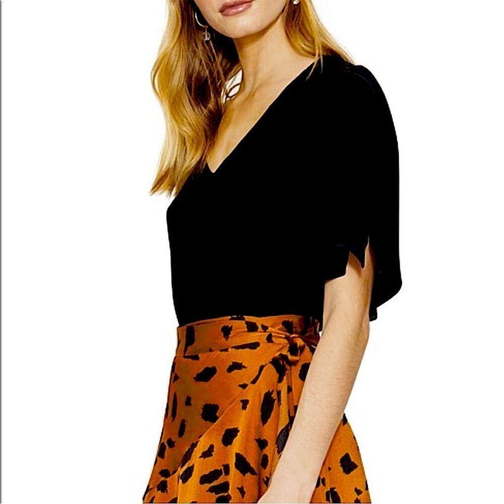 NWT Cooper St Wild At Heart Black V-Neck Top Size 12